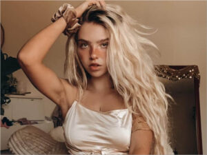 Shanin Blake Bio, Age, Net Worth - Ent Radar