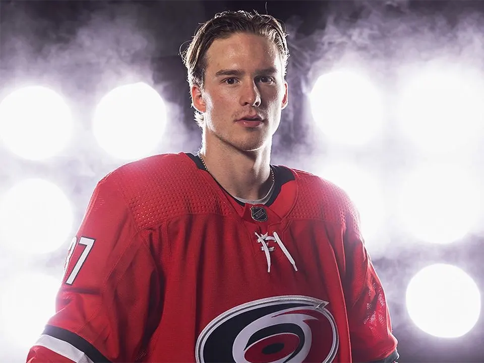 Andrei Svechnikov