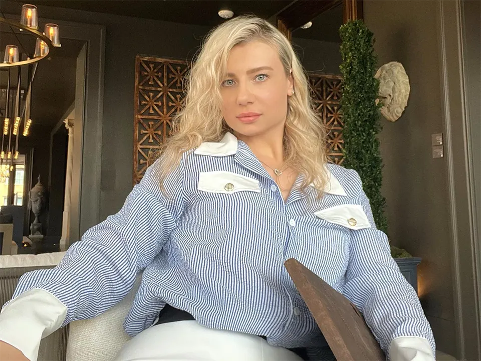 Veronica Leahov